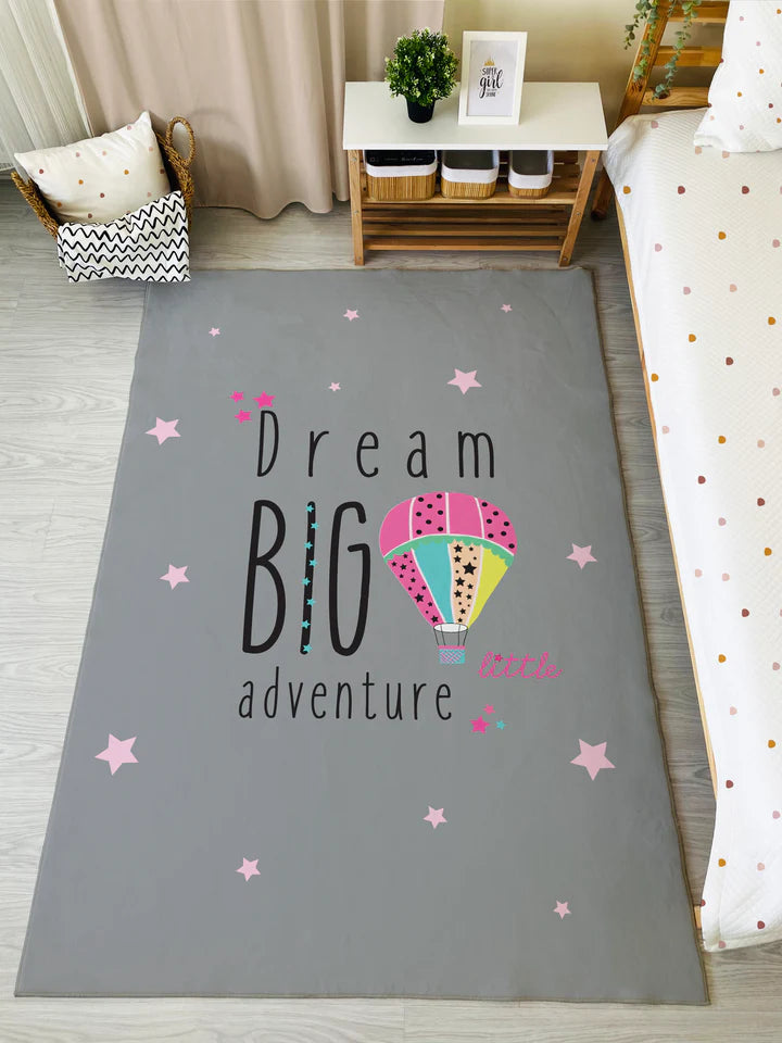 Children's Rug with Balloon Pattern
